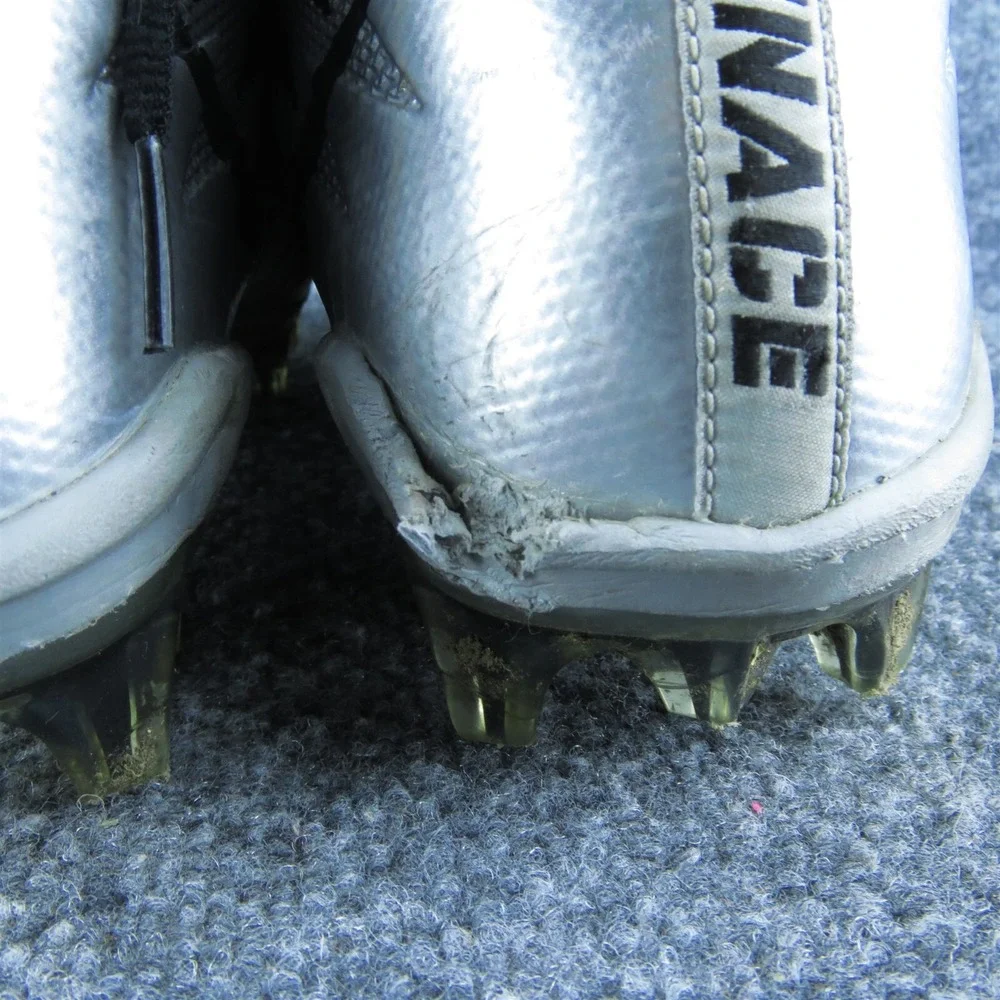 Nike Alpha Menace Football Men Sneaker Shoes Size 11 Medium‎ Silver Synthetic